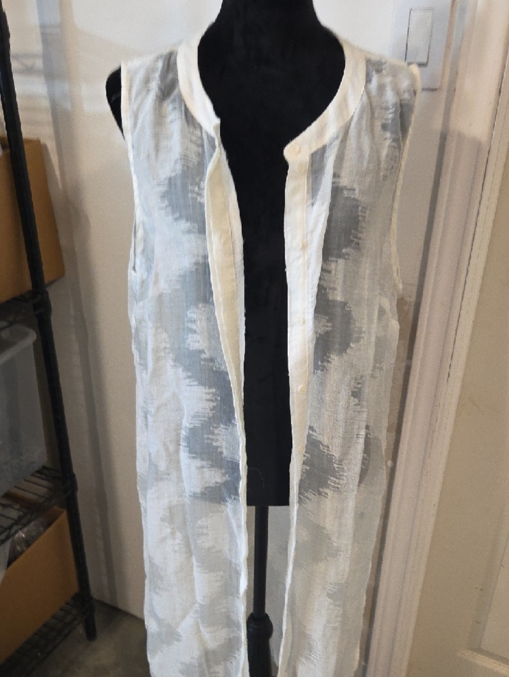 Vince Camuto Sheer Textured Swim Cover Sleeveless White Cream Button Down - Picture 9 of 13
